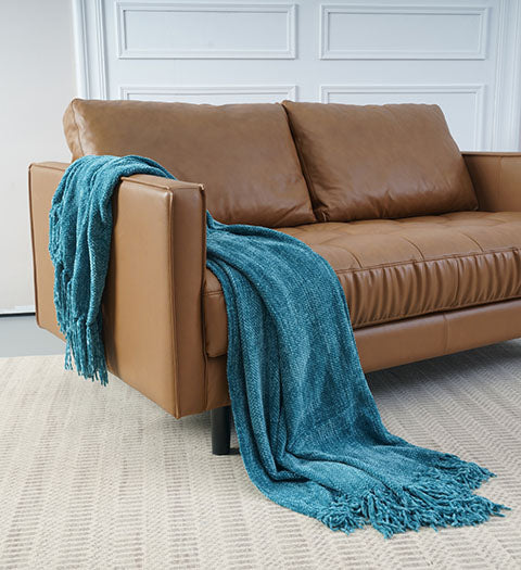 A51000237 Throw