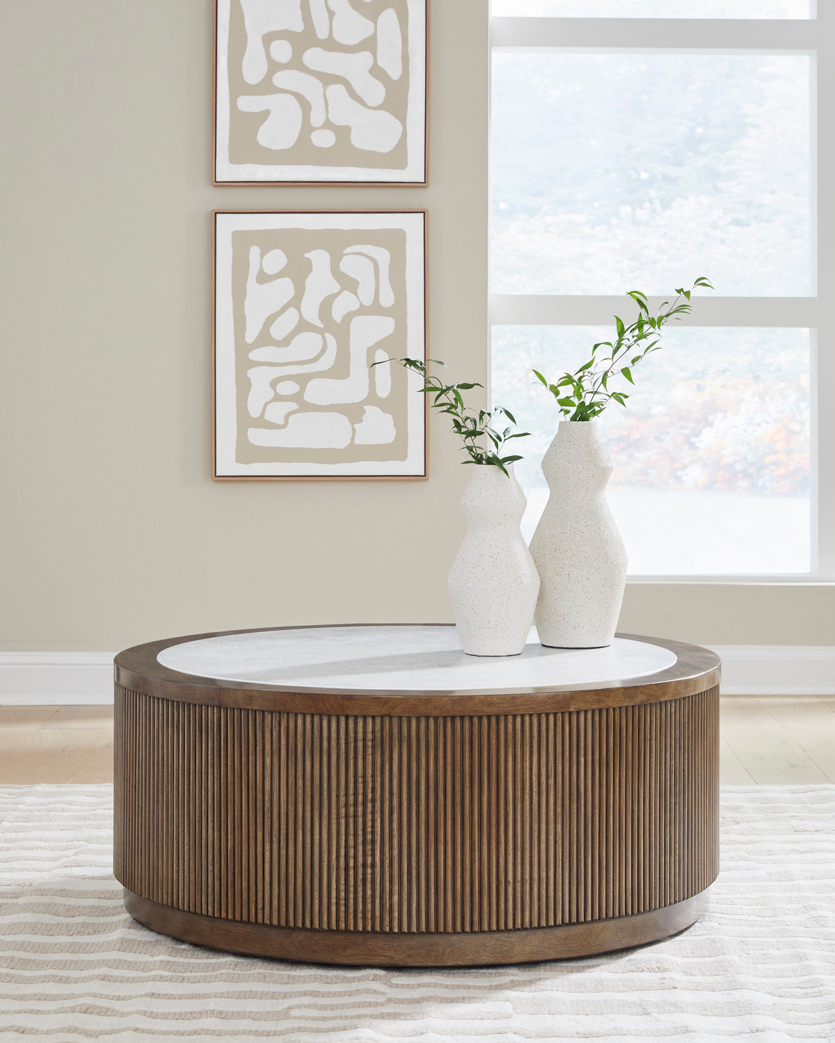 Hadonna Round Cocktail Table