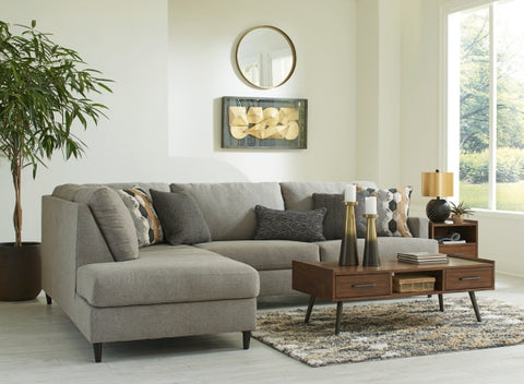 Santasia 2-Piece Sectional with Chaise