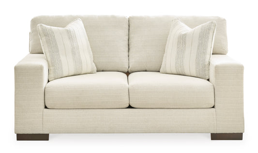 Maggie Loveseat
