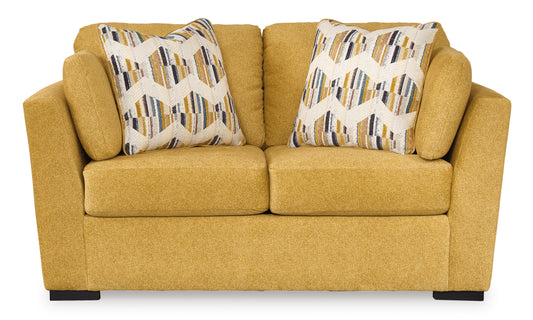 Keerwick Loveseat