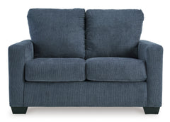 Rannis Loveseat