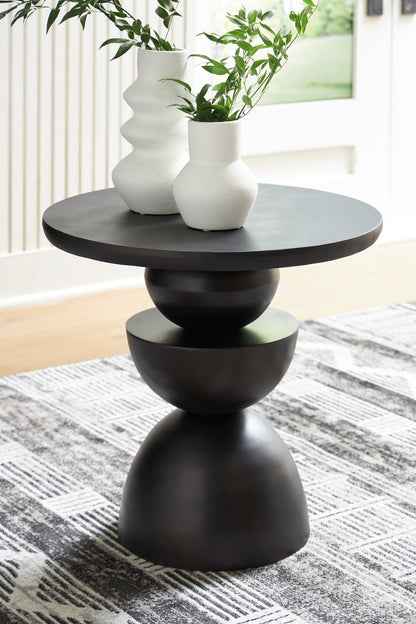 Kurtson Accent Table