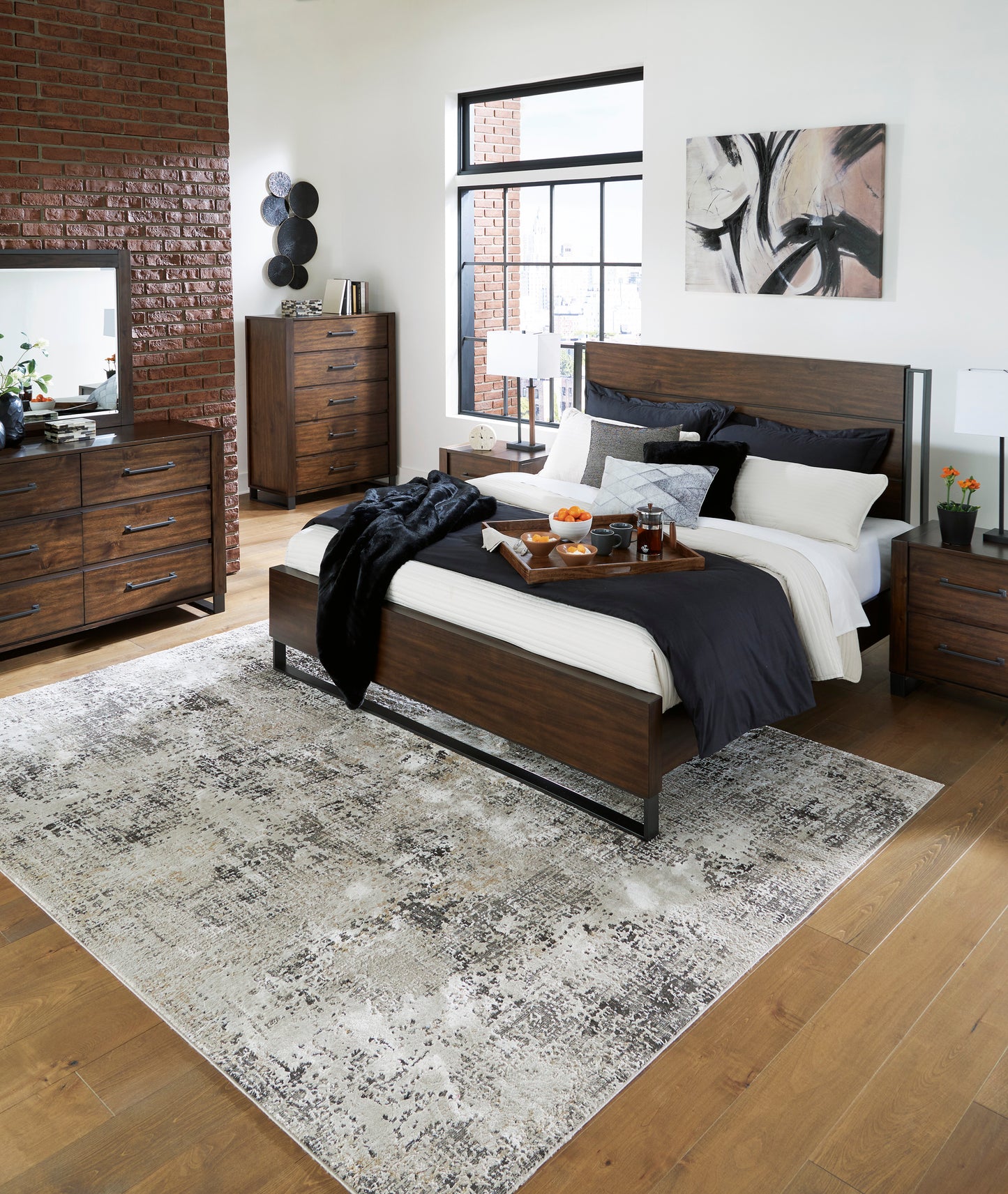 Zumbado Queen Panel Bed