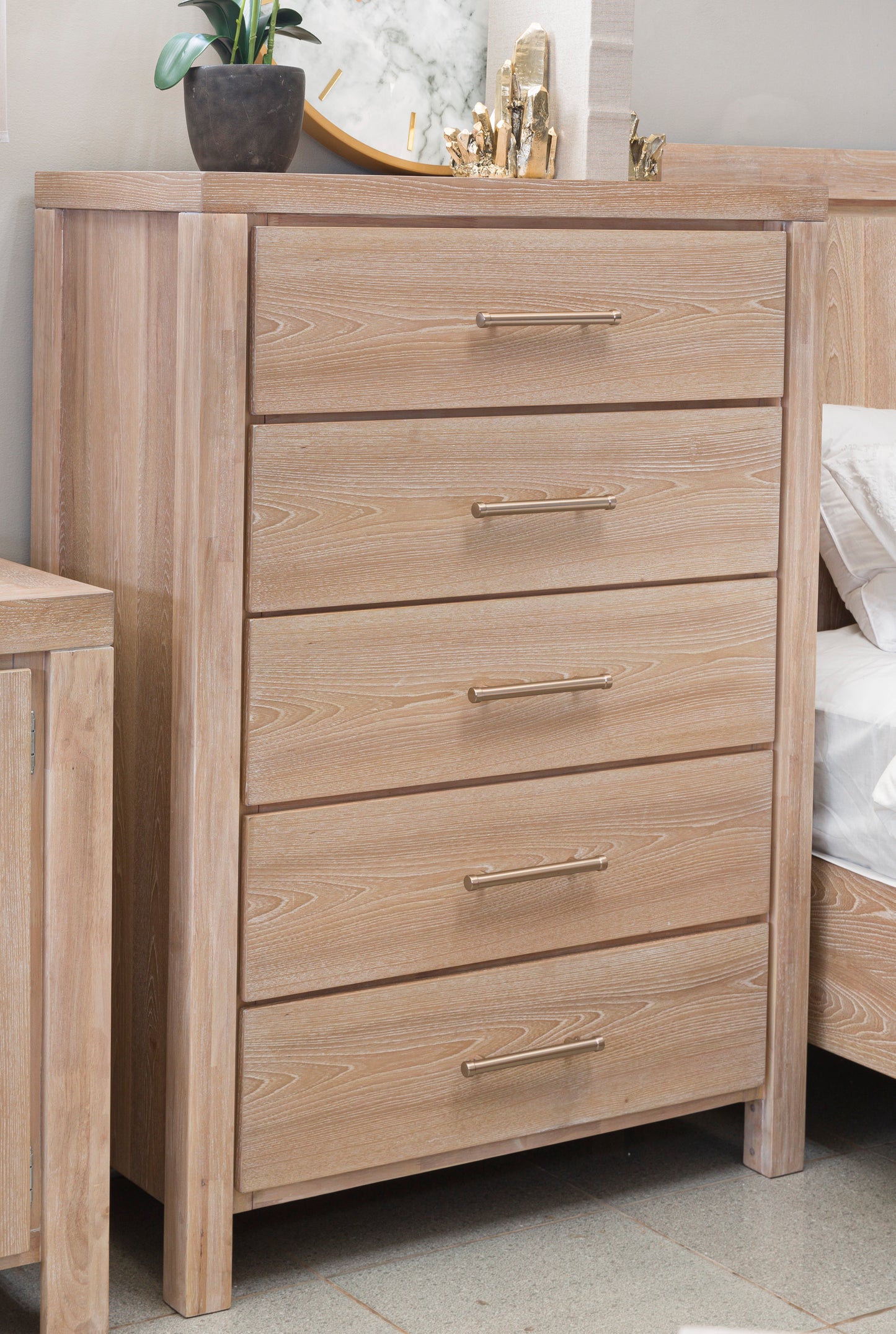Yalinton Five Drawer Chest
