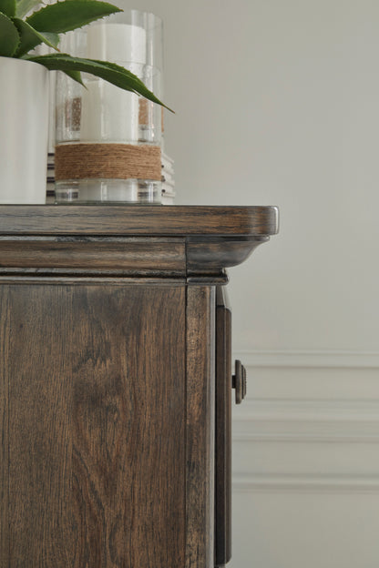 Veramond Five Drawer Chest