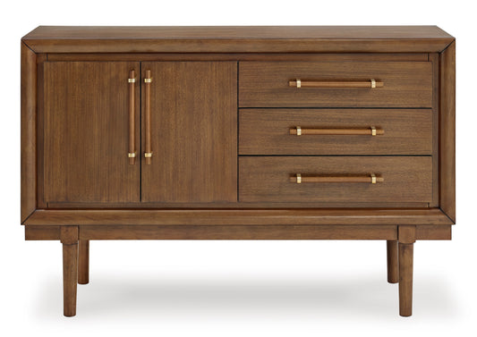 Lyncott Dining Room Server