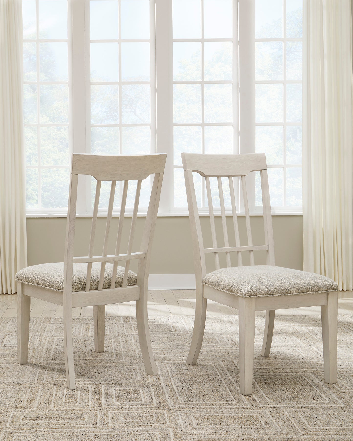 Shaybrock Dining UPH Side Chair