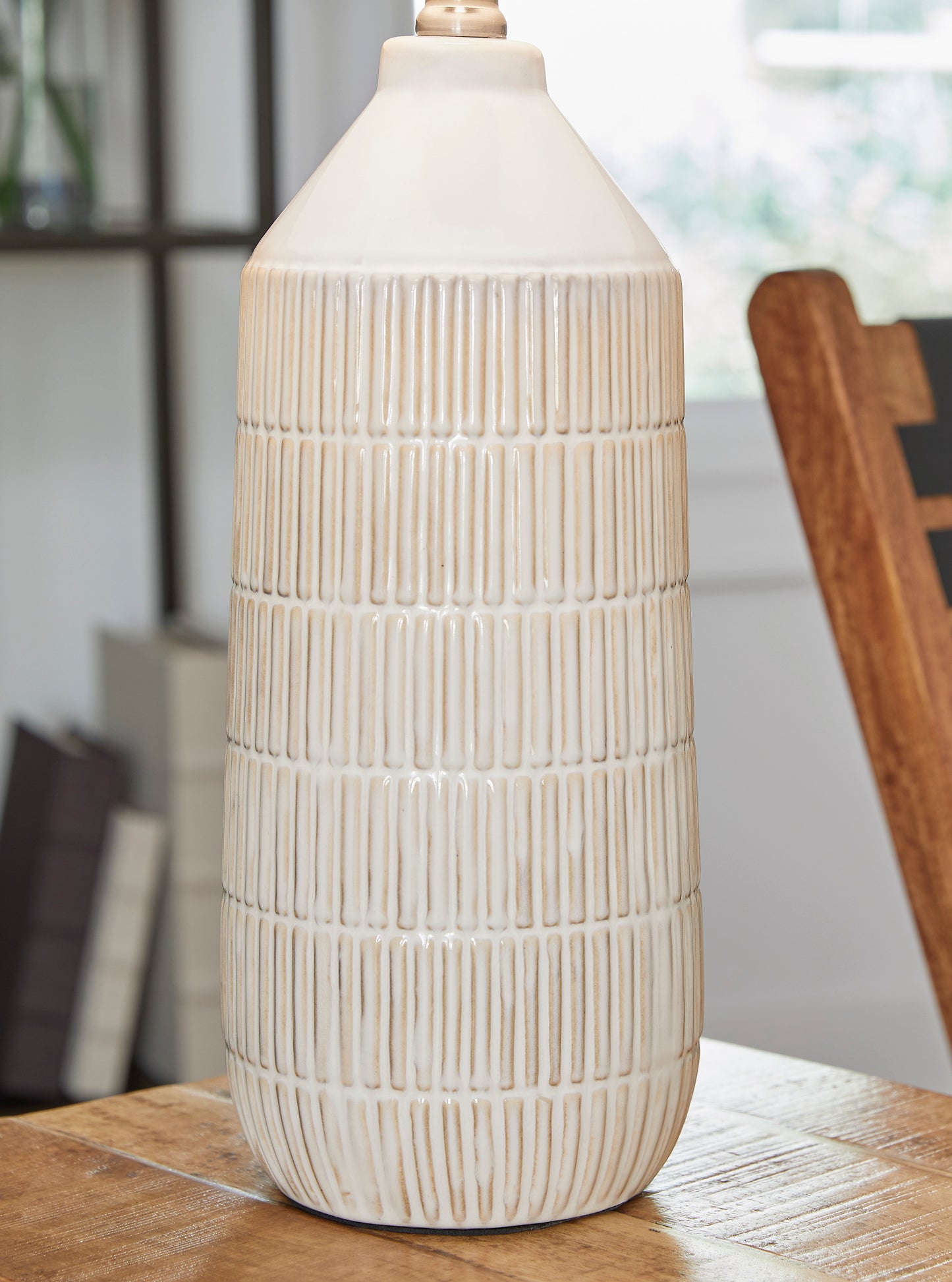 Willport Ceramic Table Lamp