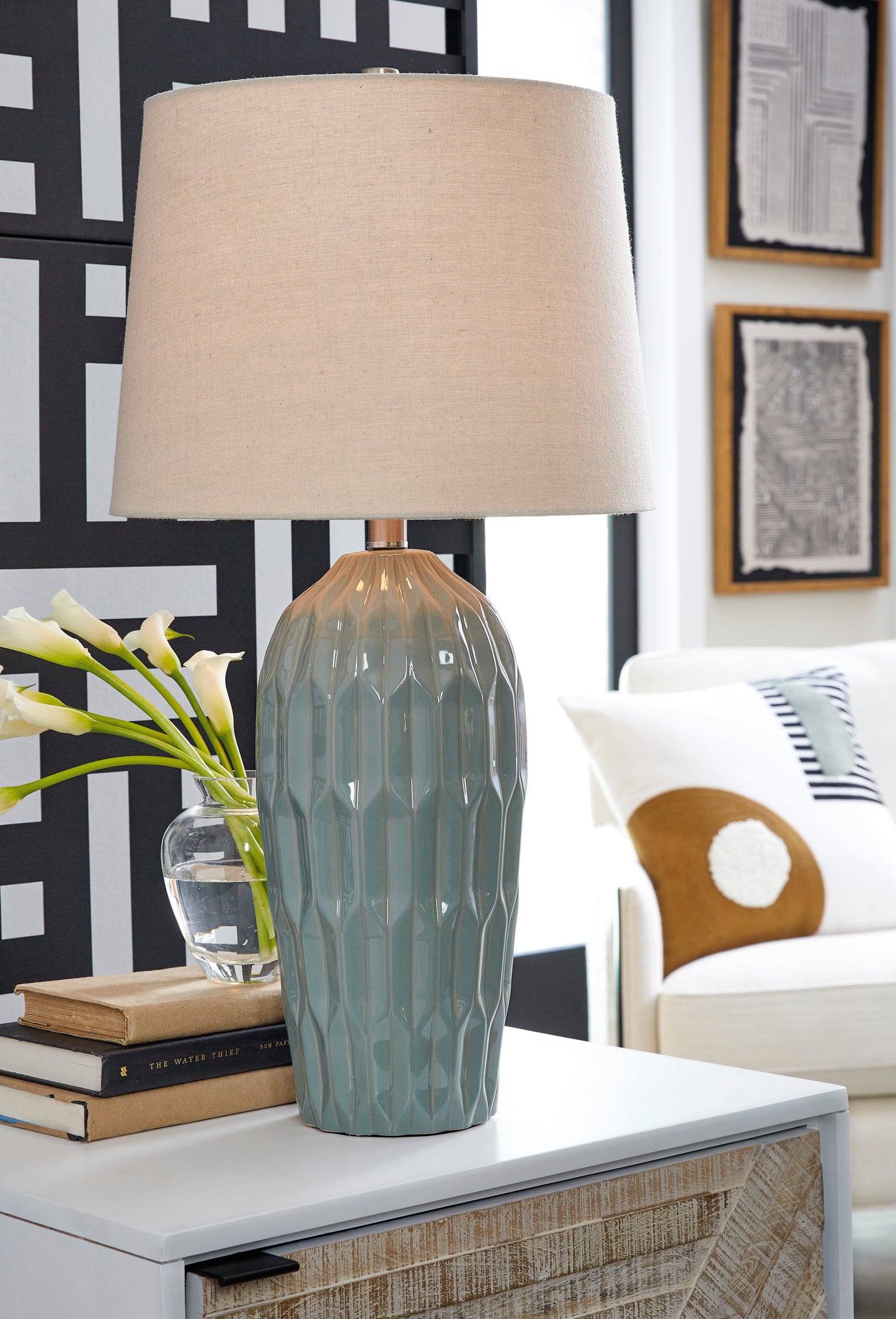 Hadbury Ceramic Table Lamp - Ashley Furniture Homestore Philippines