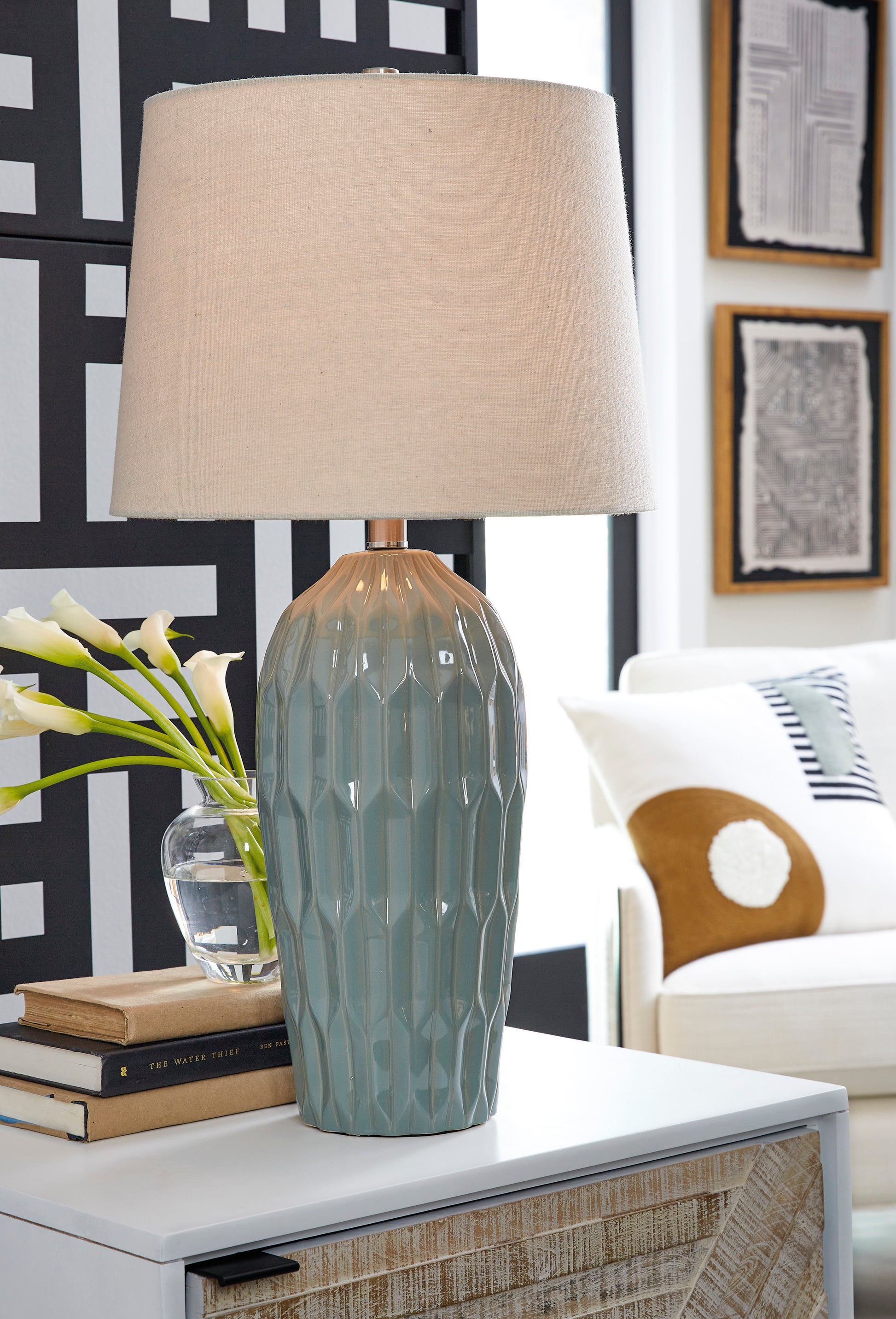 Hadbury Ceramic Table Lamp - Ashley Furniture Homestore Philippines