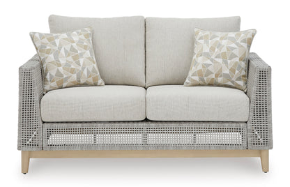Seton Creek Loveseat w/Cushion