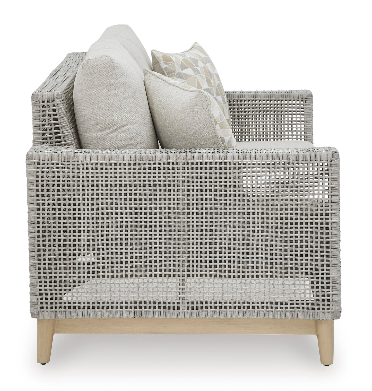 Seton Creek Loveseat w/Cushion