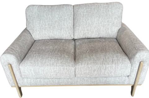 Baltimore Loveseat