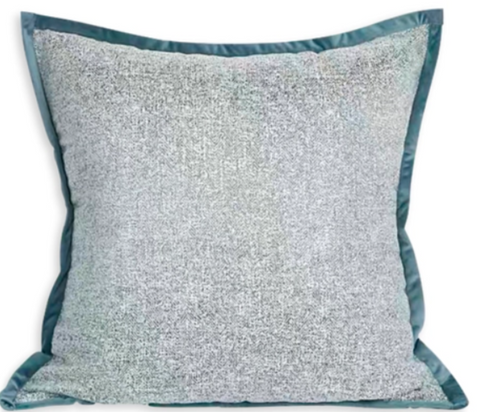 A51000270 Pillow