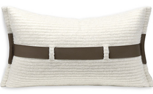 A51000285 Pillow