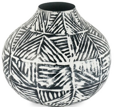A52000348 Vase