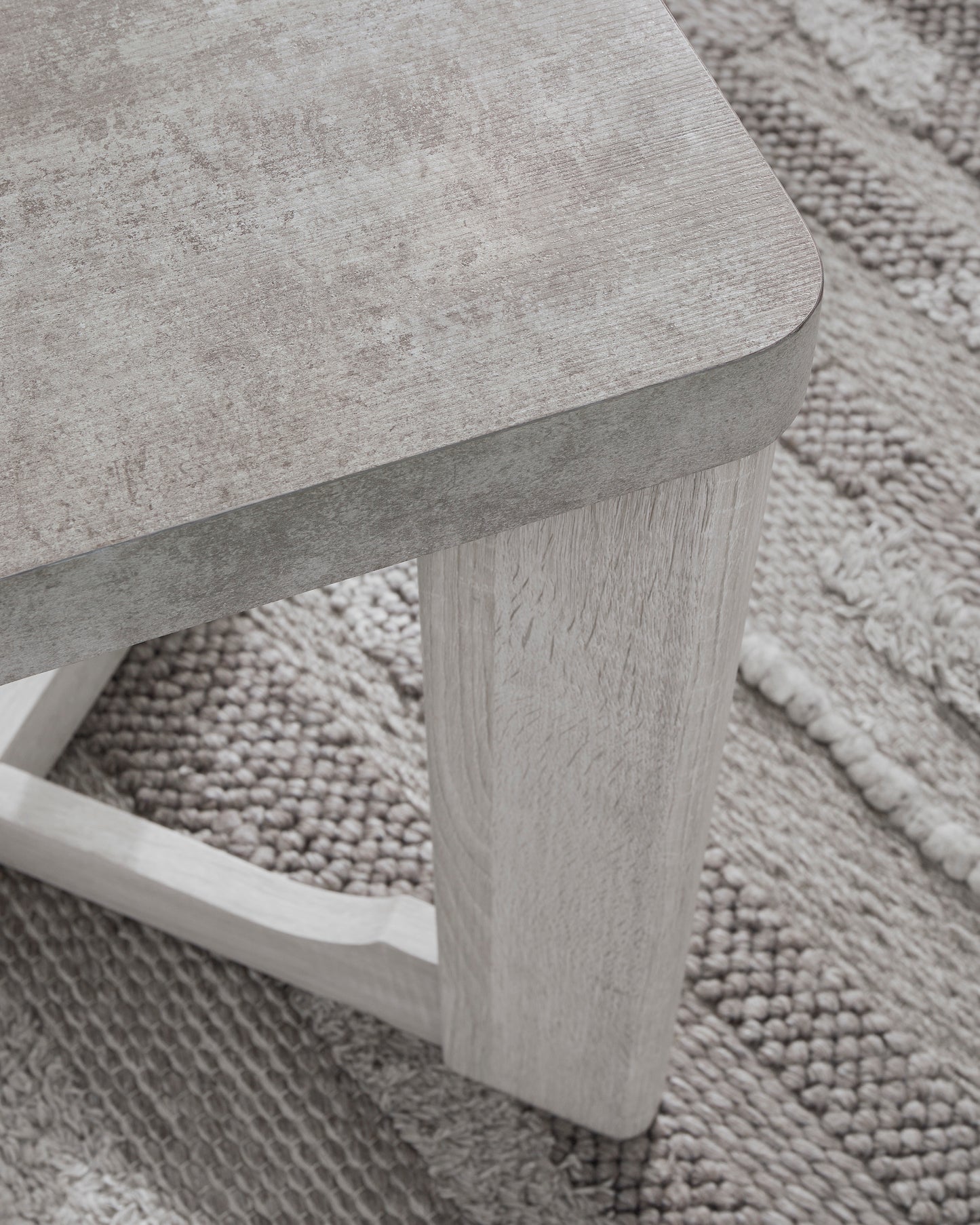 Garnilly Occasional Table Set