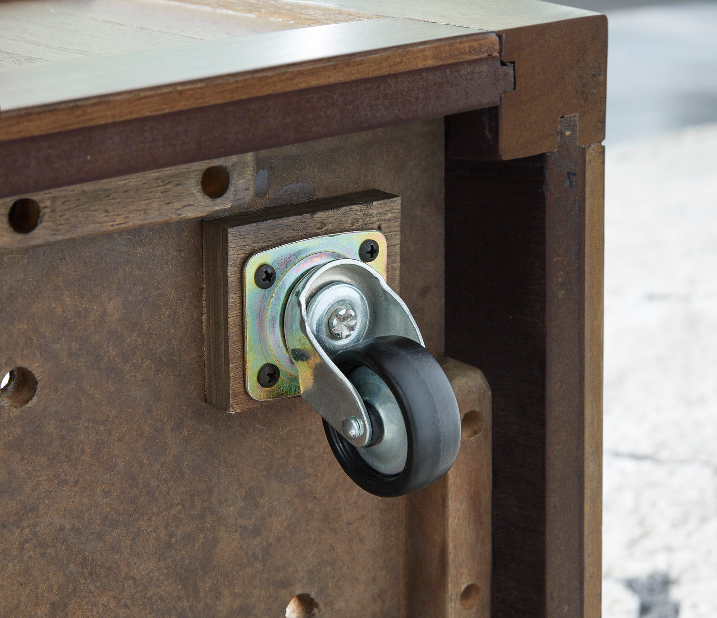 Boardernest Cocktail TBL w/ 4 Stools