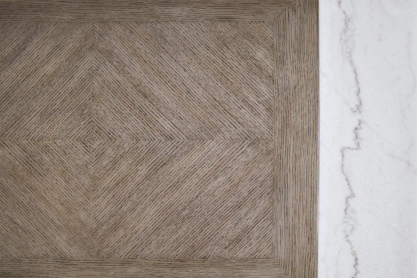 Loyaska Lift Top Cocktail Table